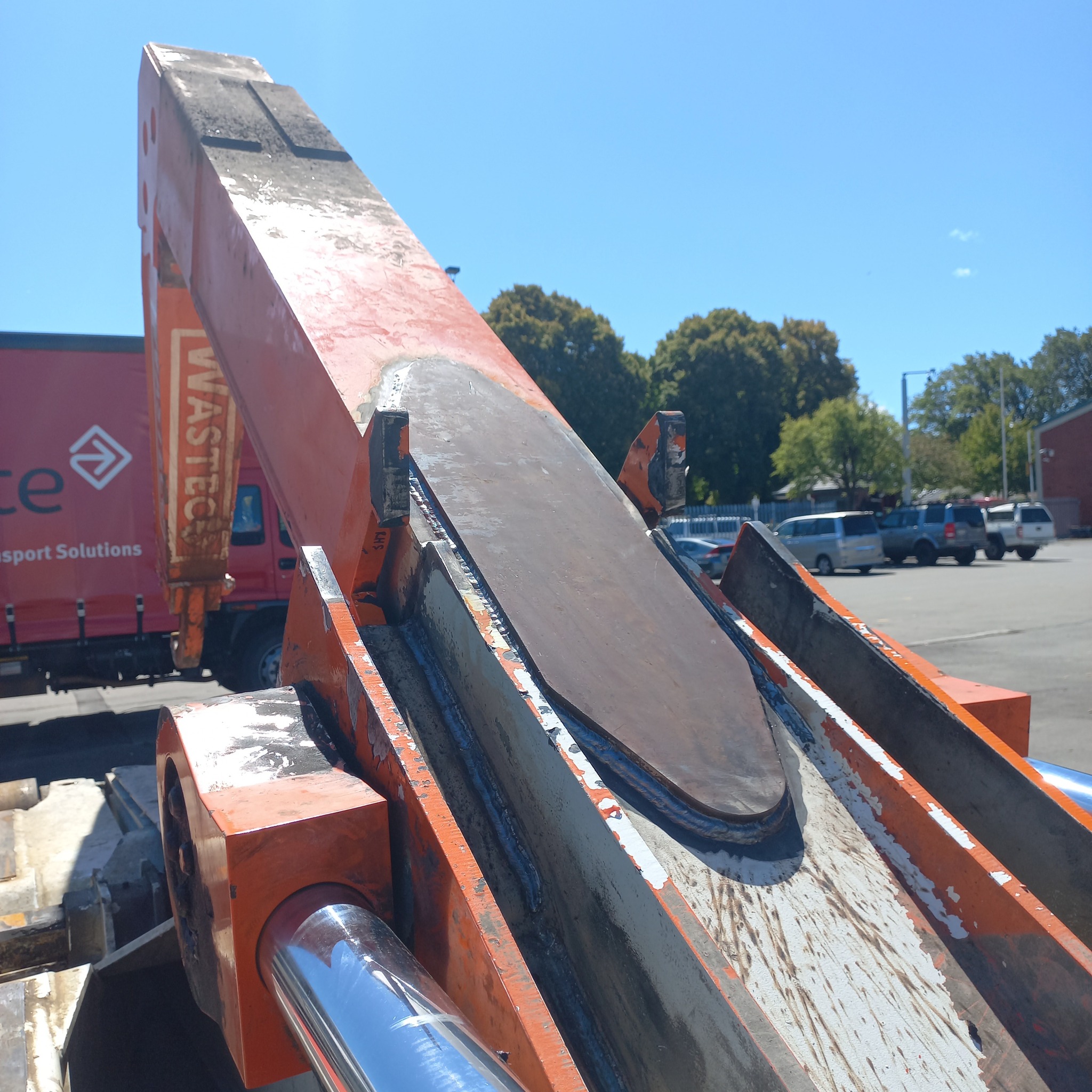 LT 400 Work</h4>
                              </div>